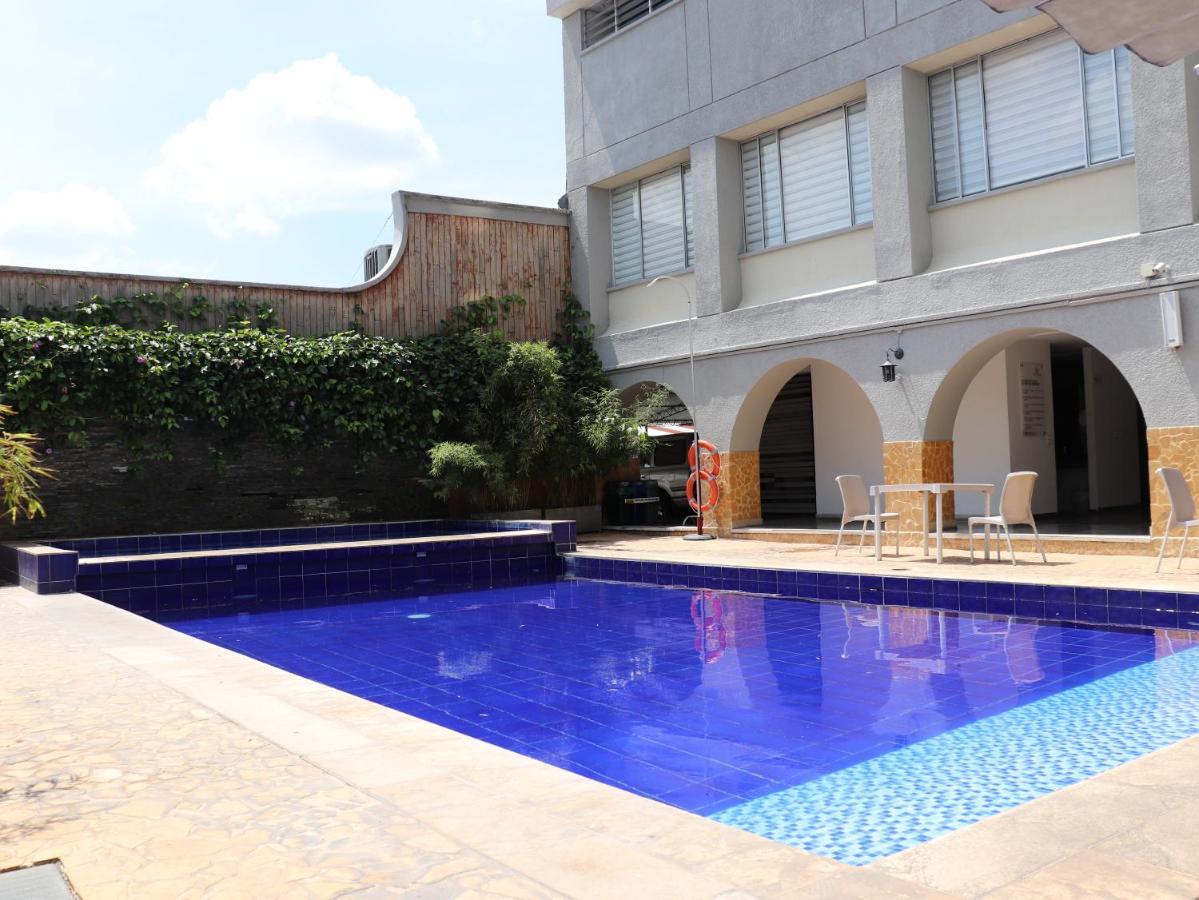 Hotel Don Gregorio Картаго Экстерьер фото