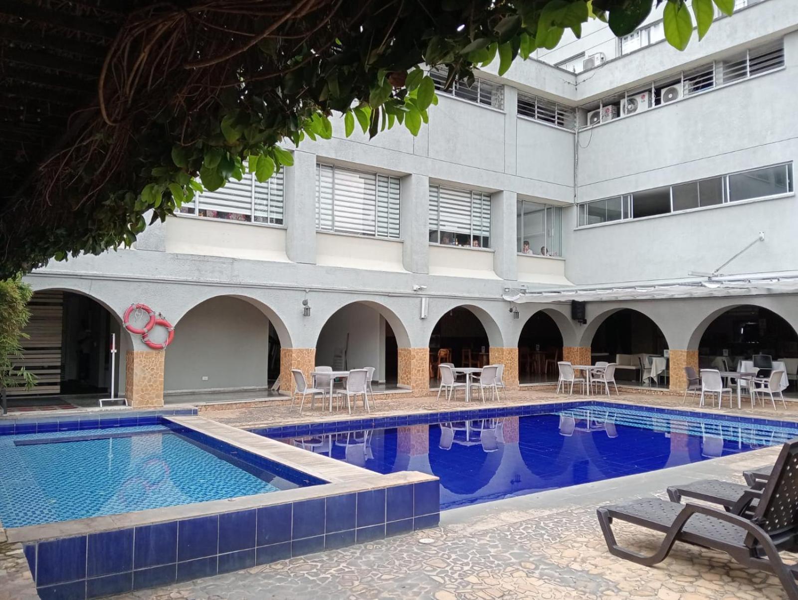 Hotel Don Gregorio Картаго Экстерьер фото