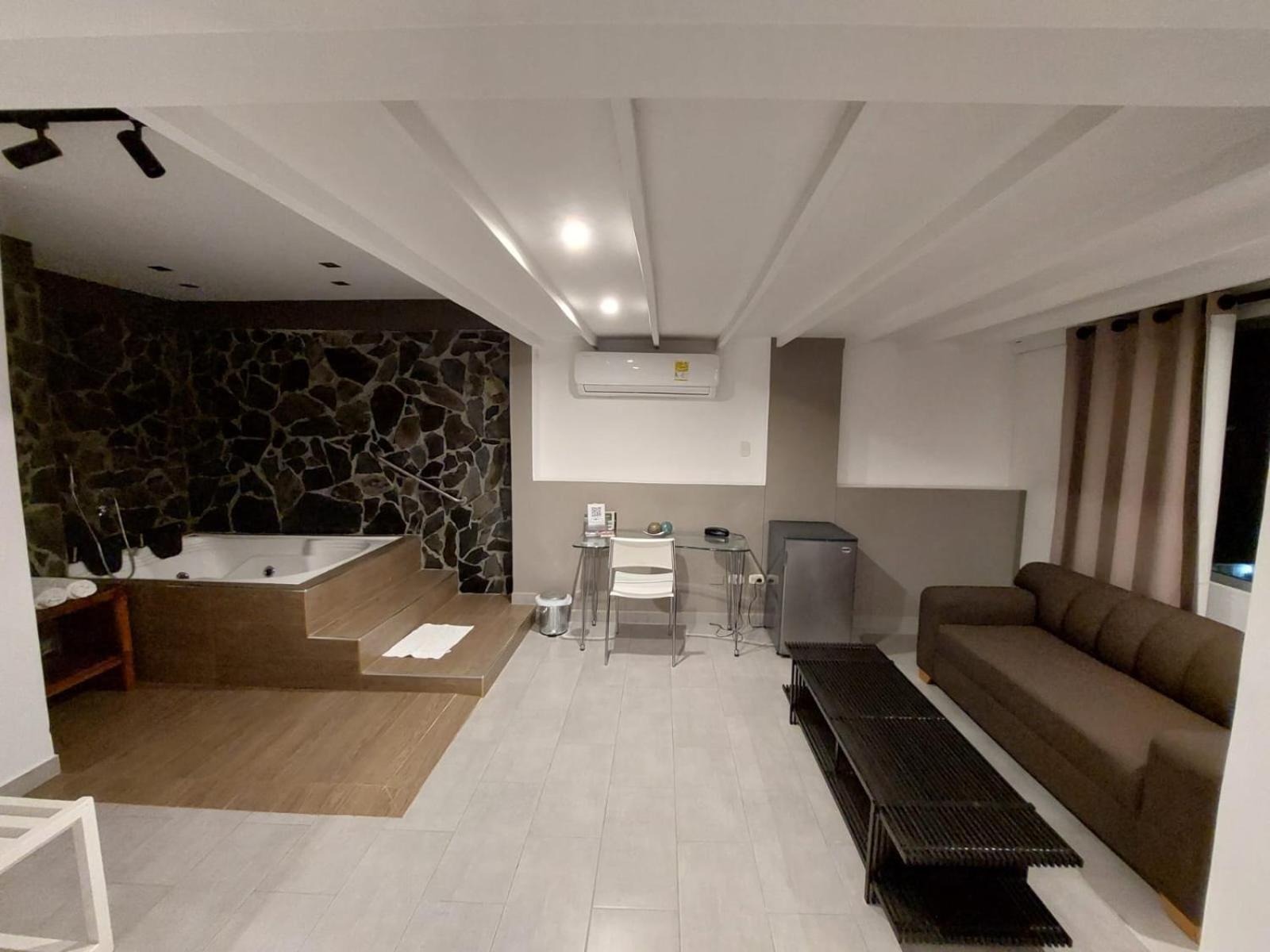 Hotel Don Gregorio Картаго Экстерьер фото